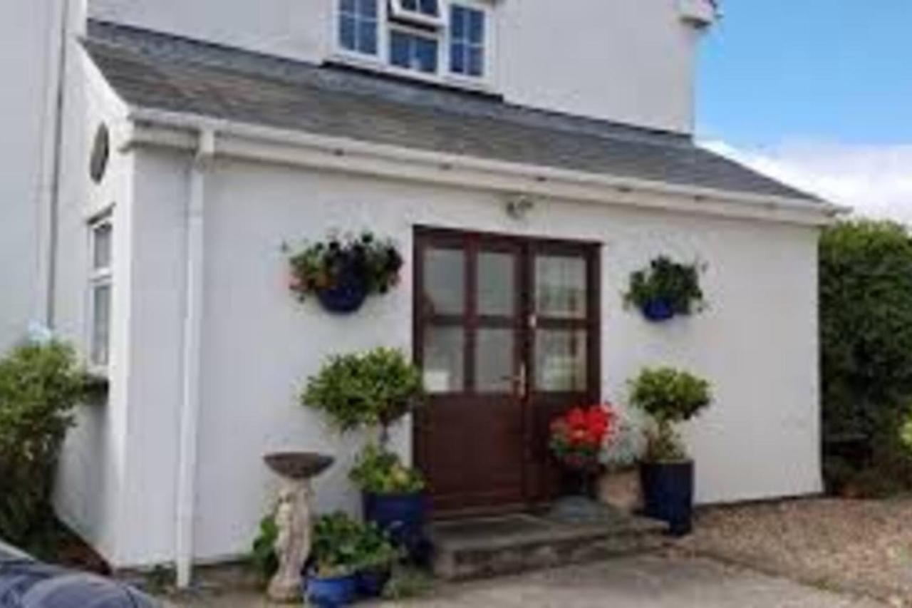 1-Bed Cottage On Coastal Pathway In South Wales Gileston Екстер'єр фото