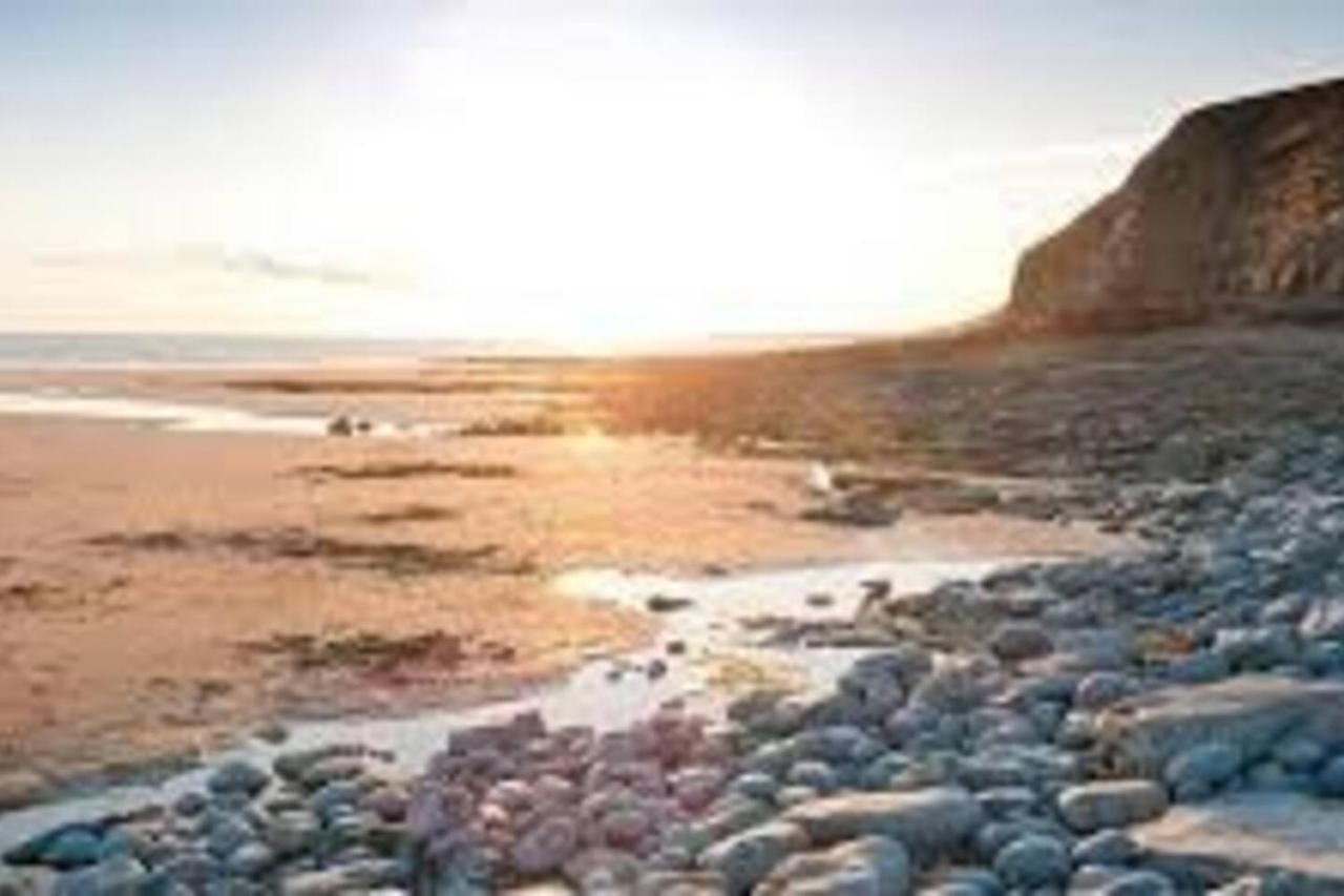 1-Bed Cottage On Coastal Pathway In South Wales Gileston Екстер'єр фото